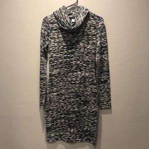 OLD NAVY SWEATER DRESS